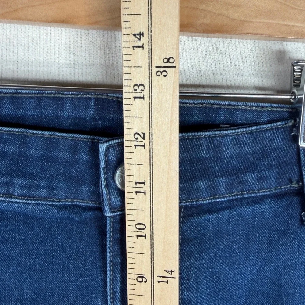 Izod Men's Straight Fit Jeans size 40X32‎ Blue